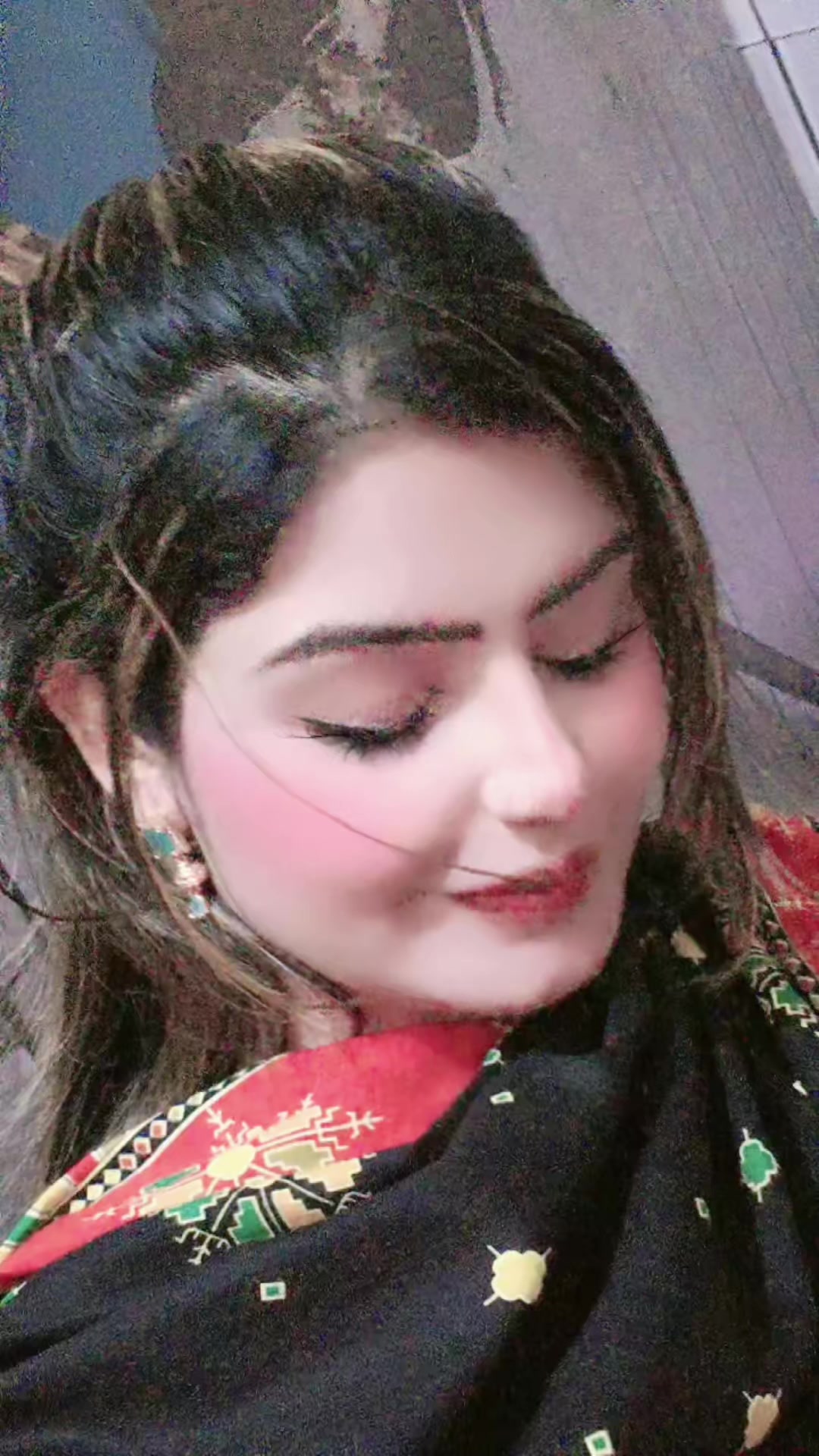 @😍Bushra Lewany