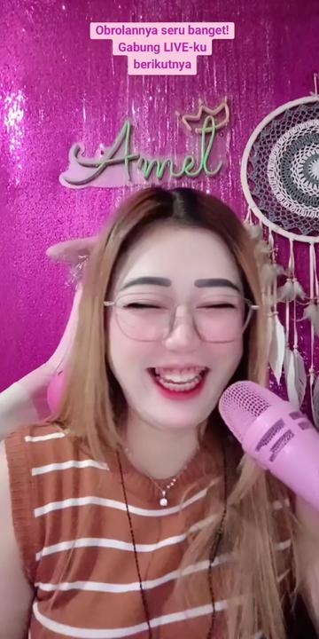 @icha.Laura