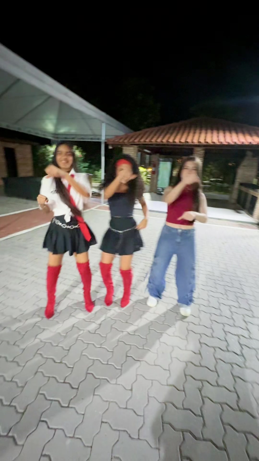 @Jéssica e Maluu Vale