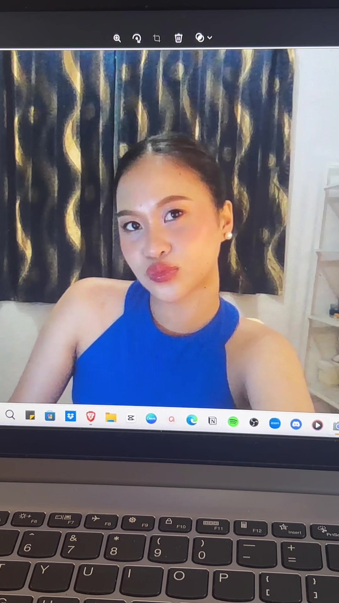 @KennieG