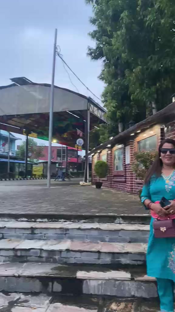 @gayatri aryal