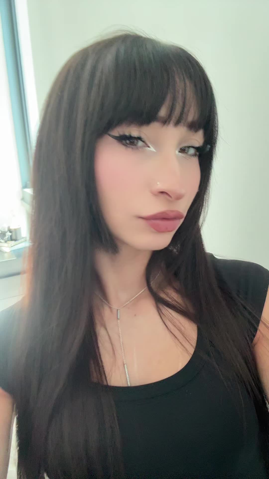 @Foxxi