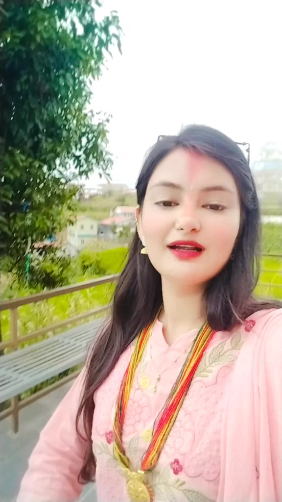 @👸karishma Nath👑