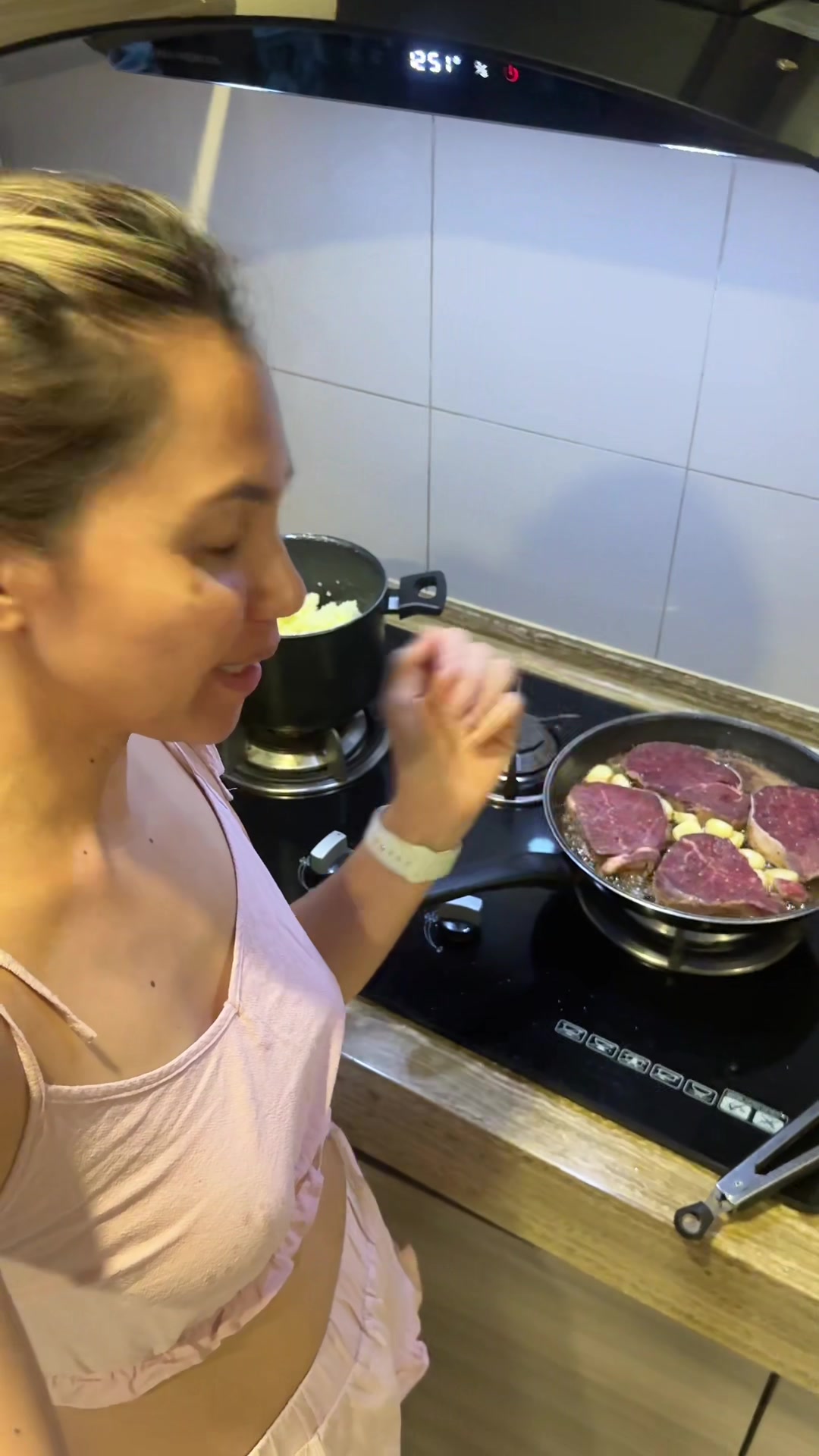 @Anna M