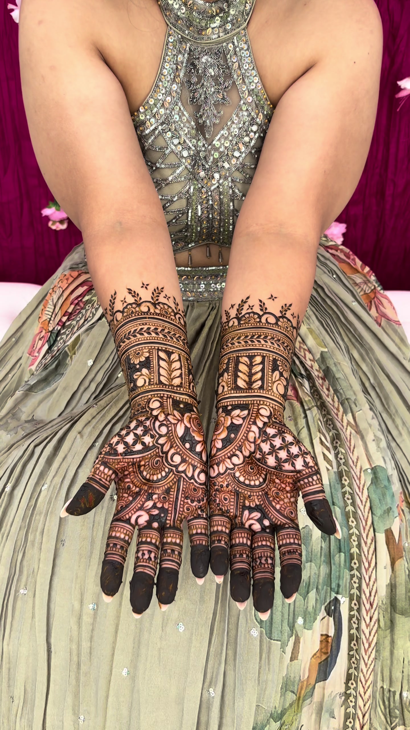 @Kundanhenna