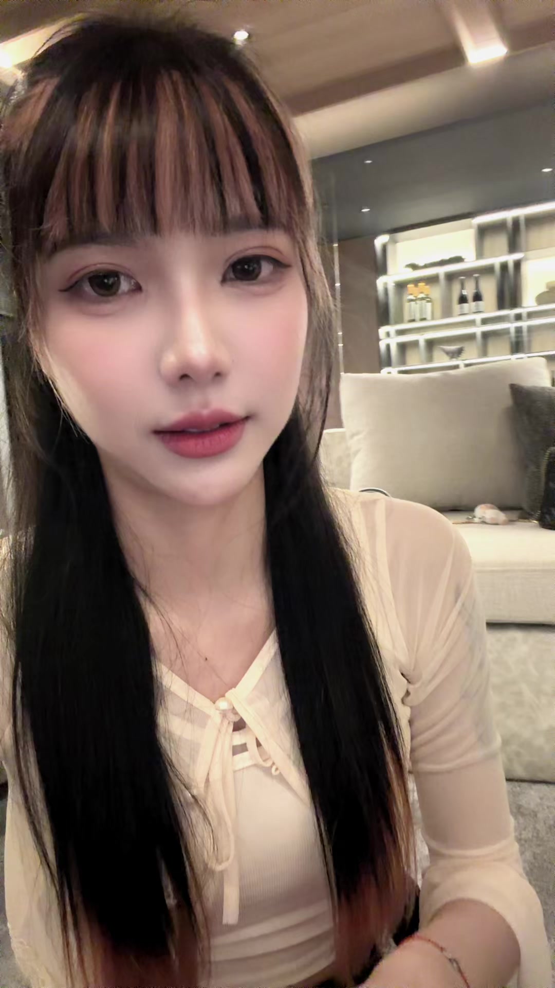 @Mi