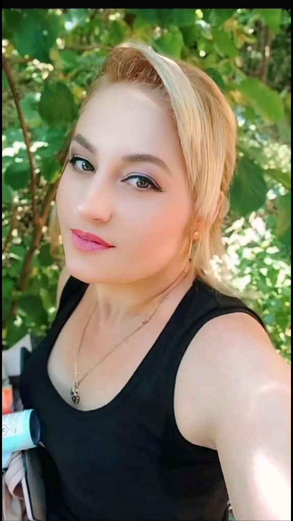 @მირანდა ხურციძე