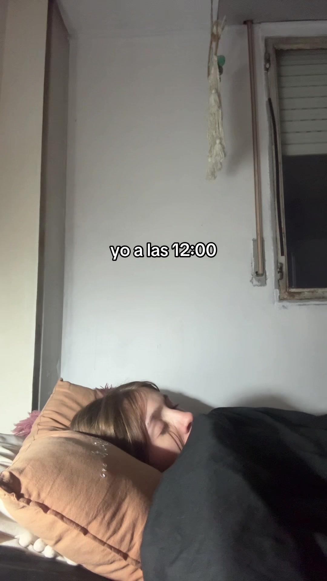 @𝒵𝑜𝑒𝓀𝓊𝓃𝒾𝓈𝒸𝒽𝒾