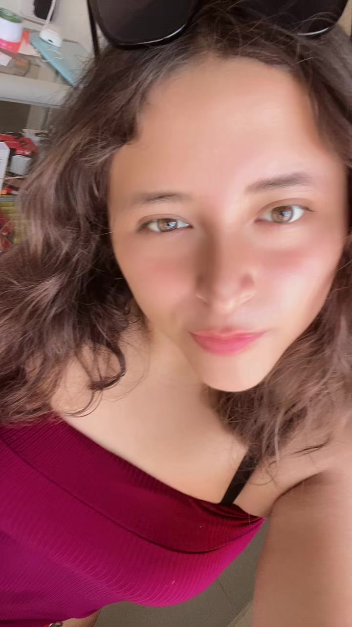 @Leslie08