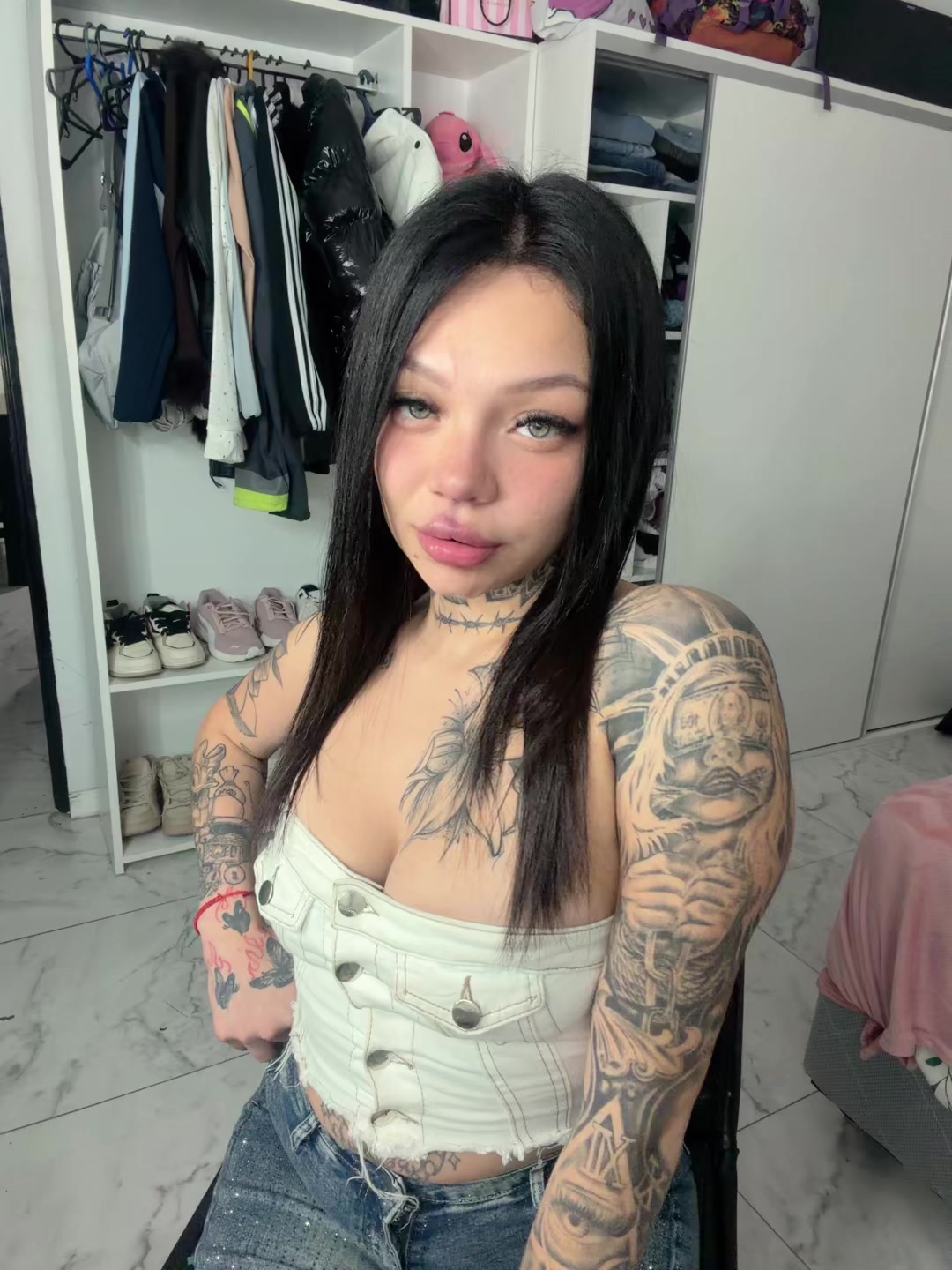 @wachamaldita