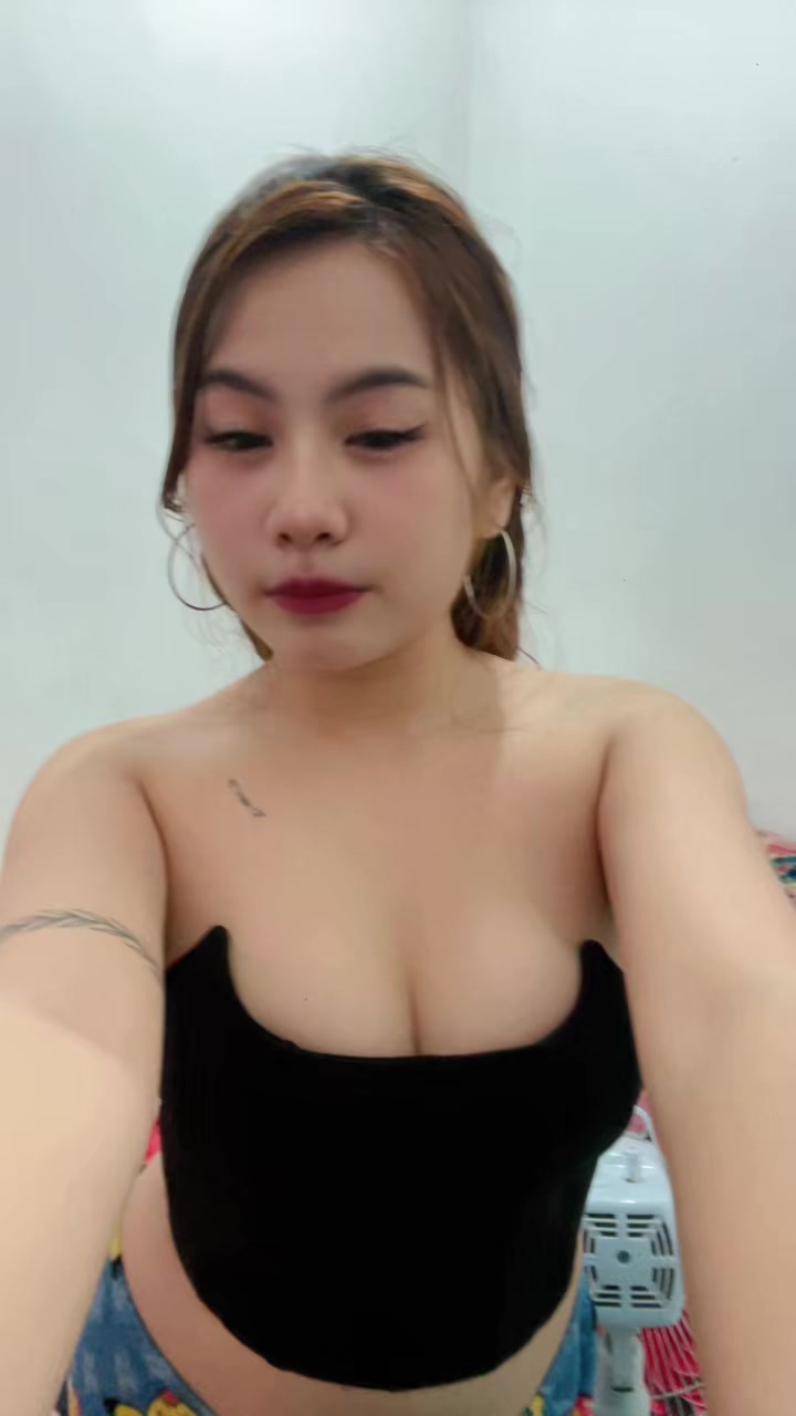 @𝚂𝚑𝚒