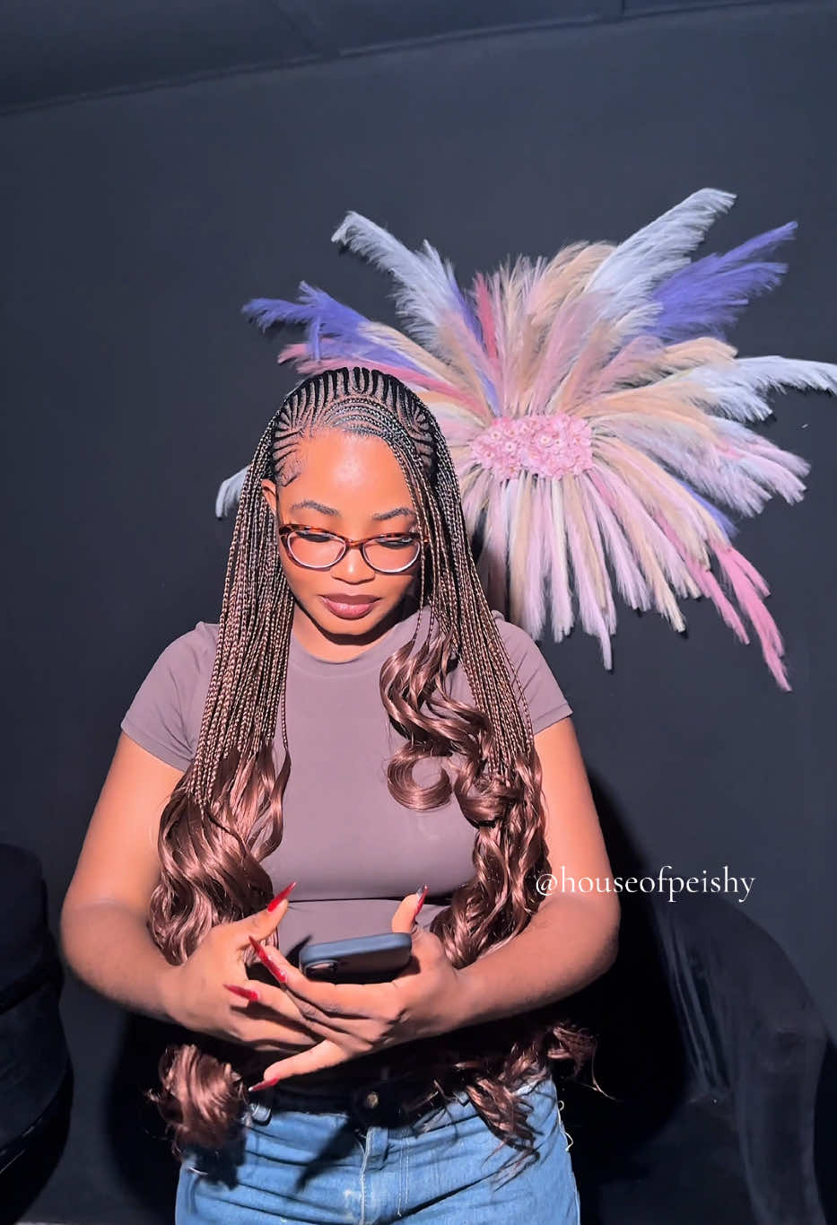 @BADDEST HAIRSTYLIST IN AGBOR