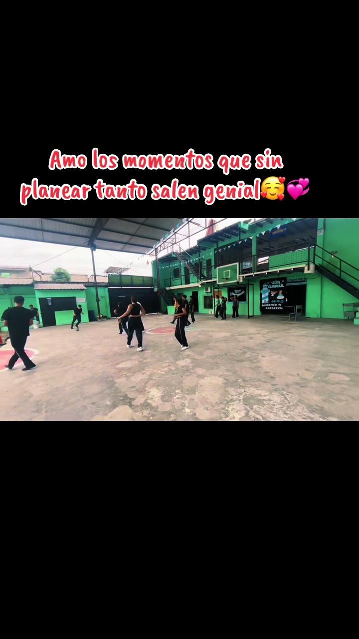 @Jenniffer Le&oacute;n