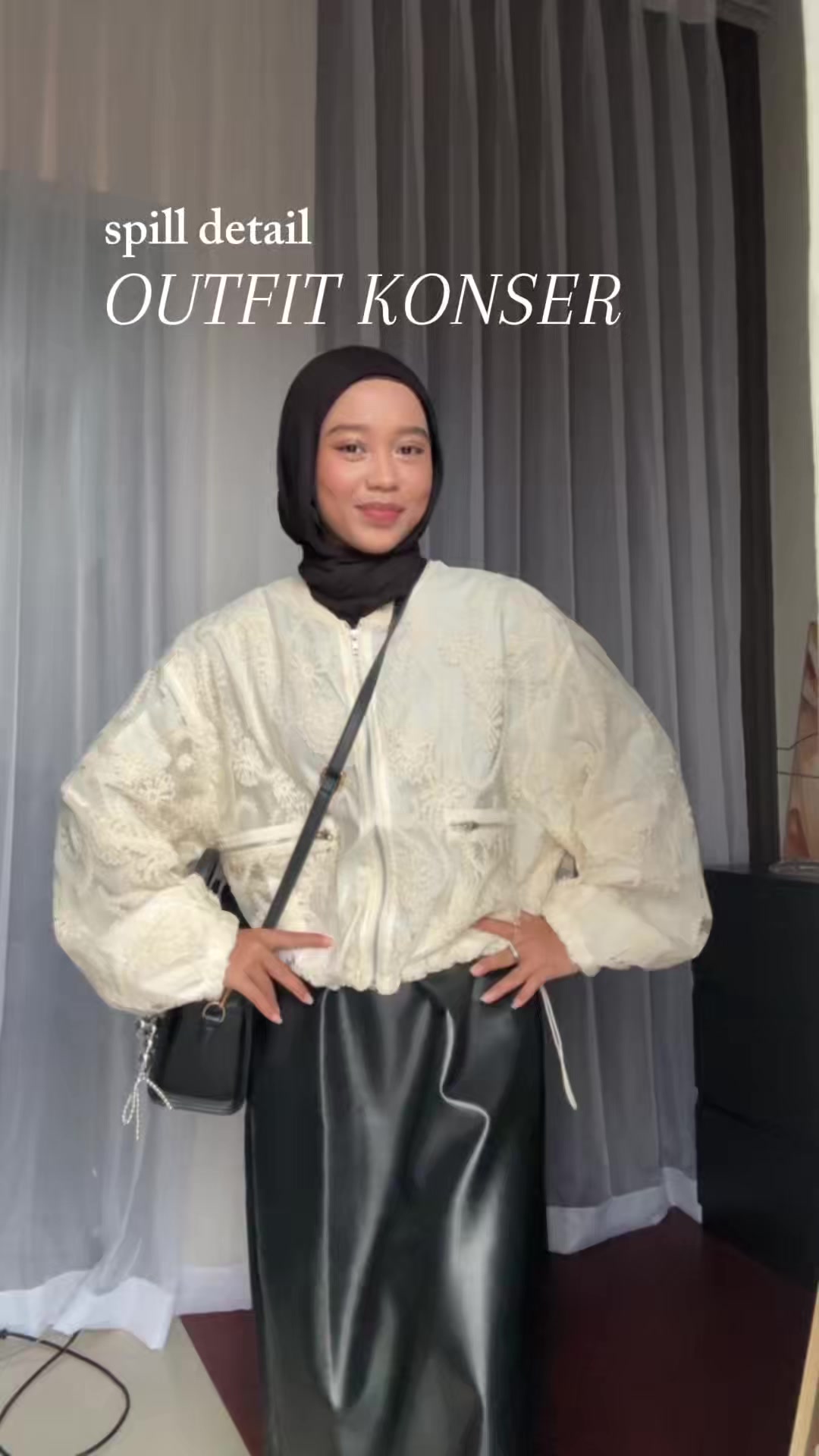 @Eca | Petite Outfit Ideas