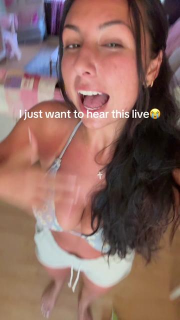 @lizzieefaith