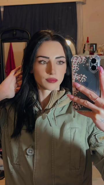 @Yasmine Lee ๐
