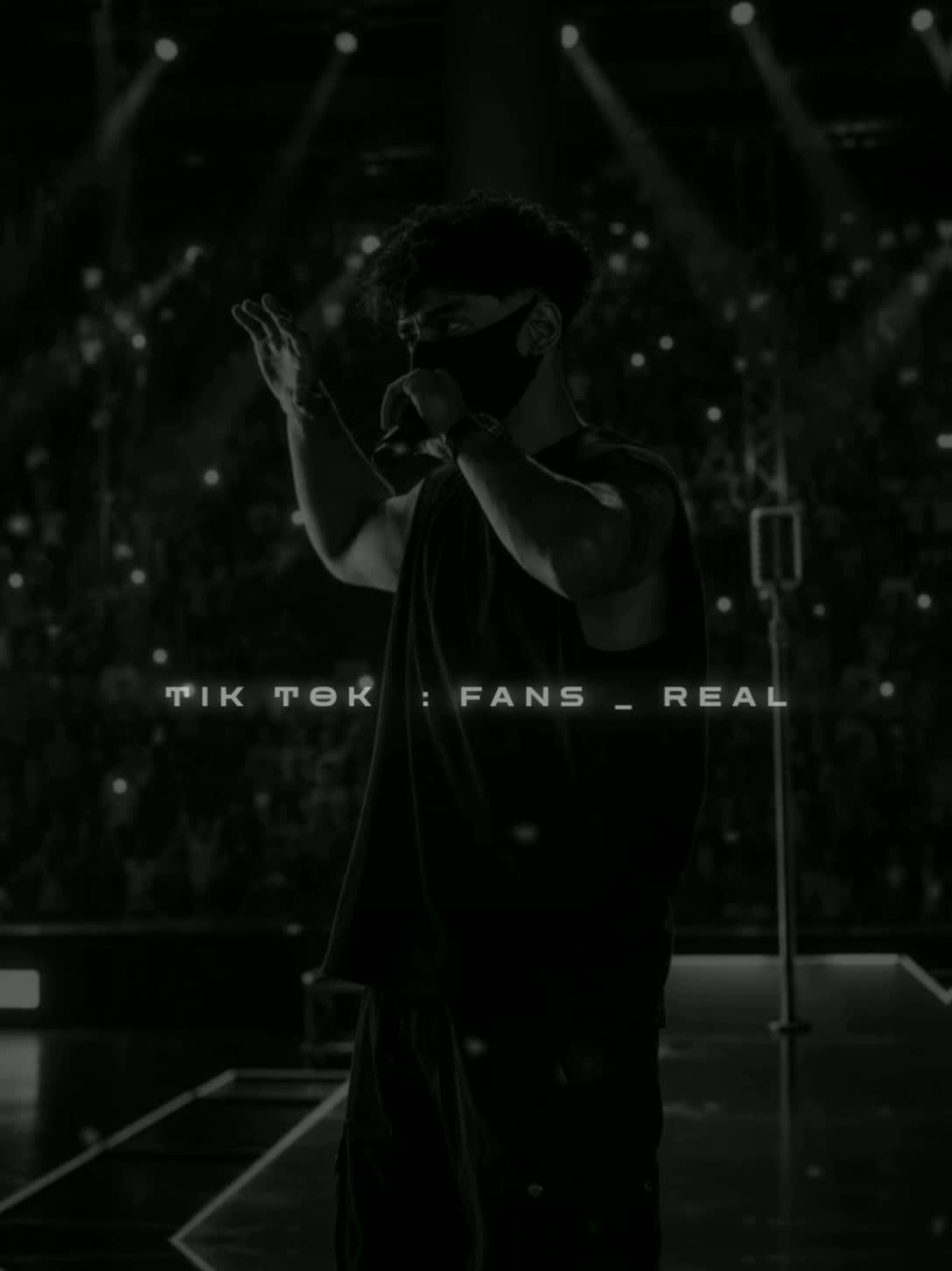 @F A N S _ R E A L