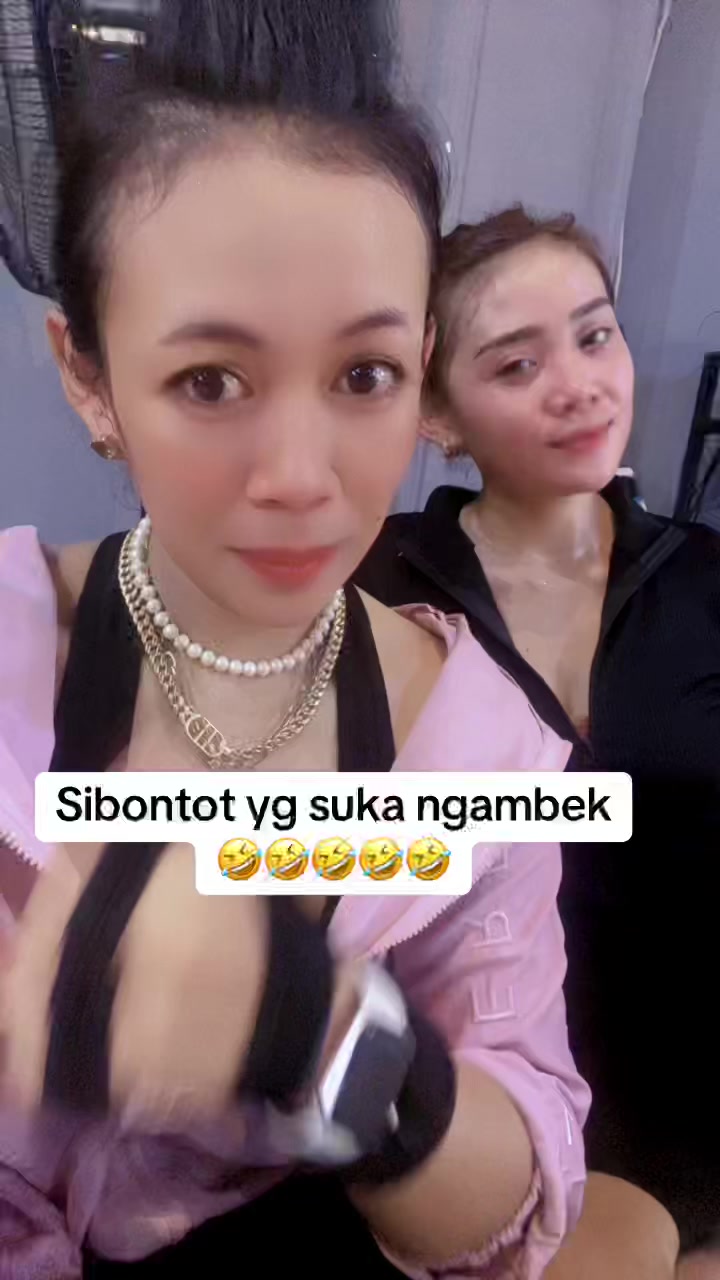 @riaestiana28