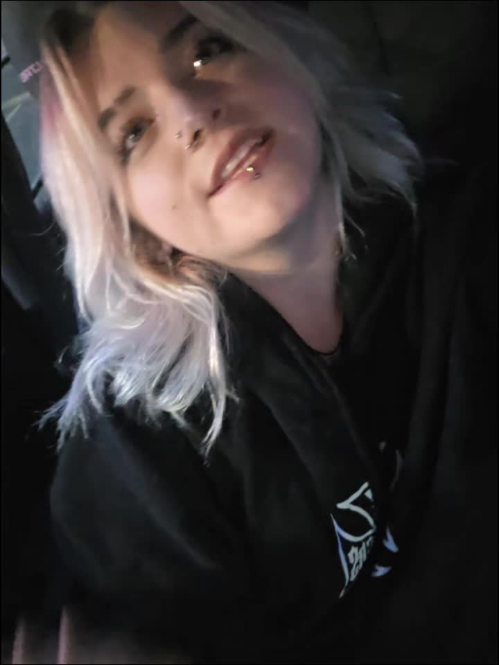 @Kendrah<3