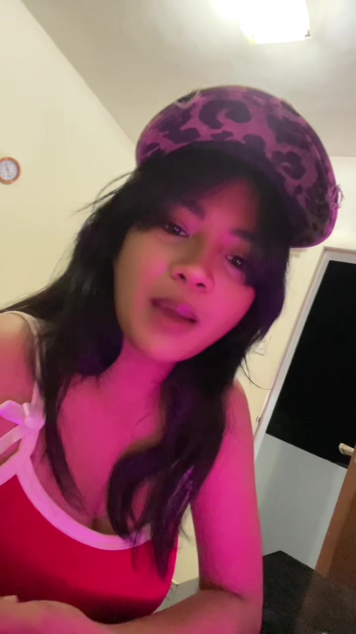 @ishtroberri :<