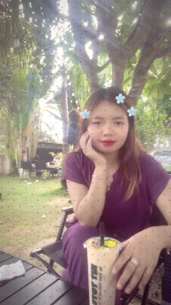 @Shwe Store & Floral Service