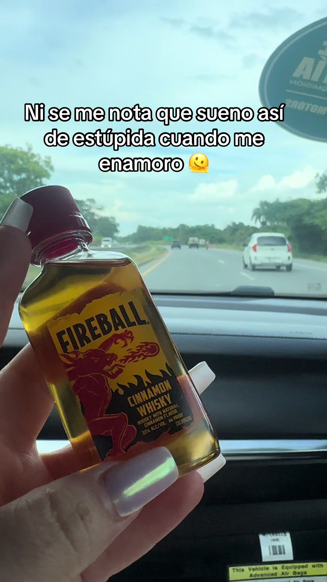 @Crismery ❤️🛍️🏝️✈️💵🍷🍽️