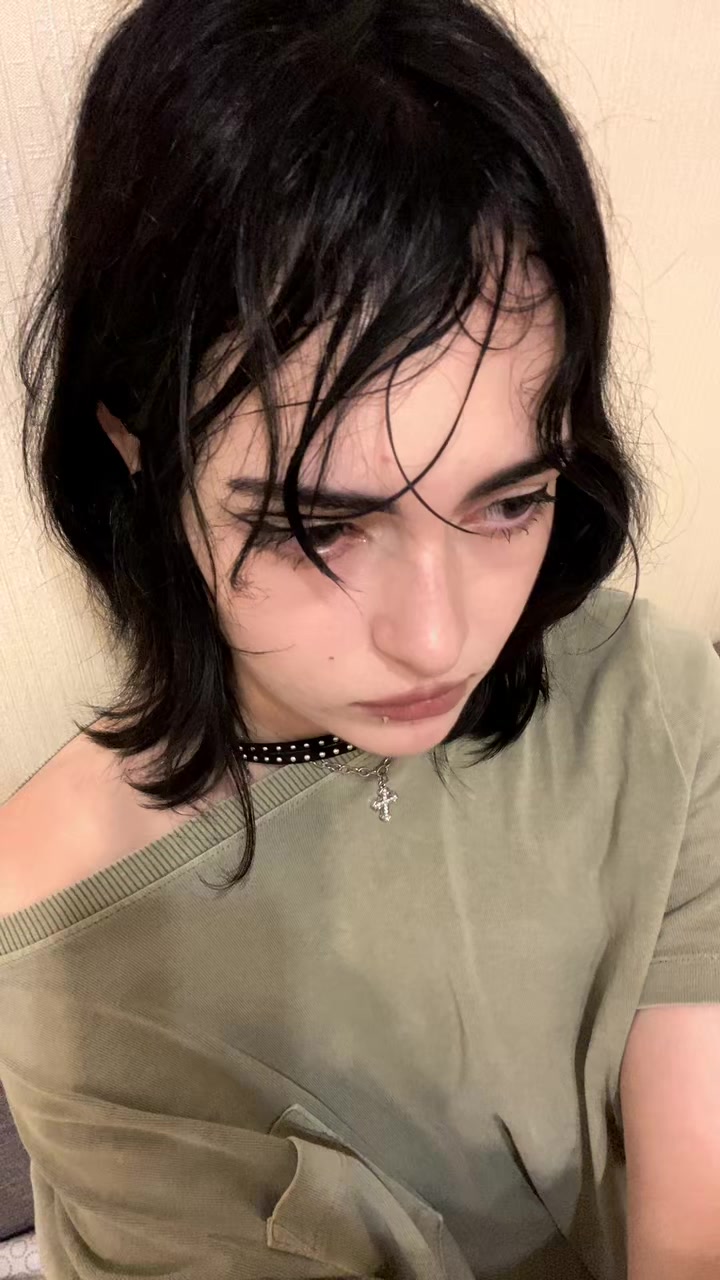 @17_37hn