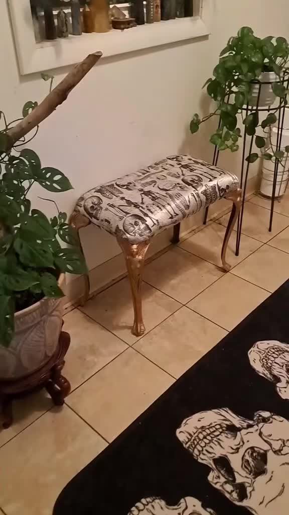 @April Lynn
