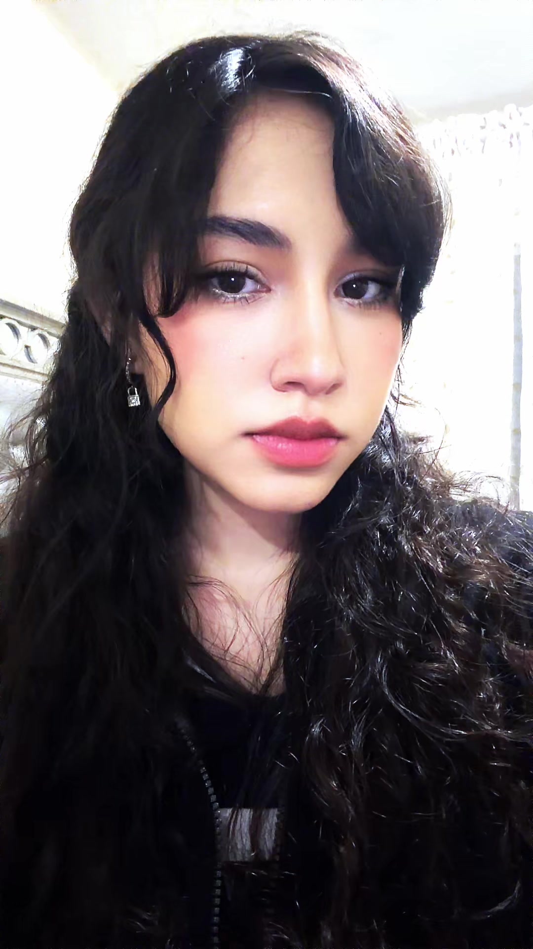 @vyoleth_v