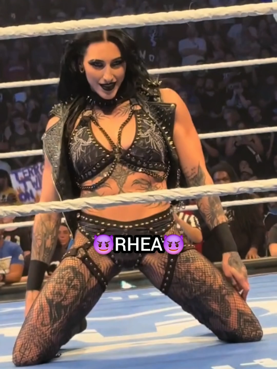 @WRESTLING DIVAS