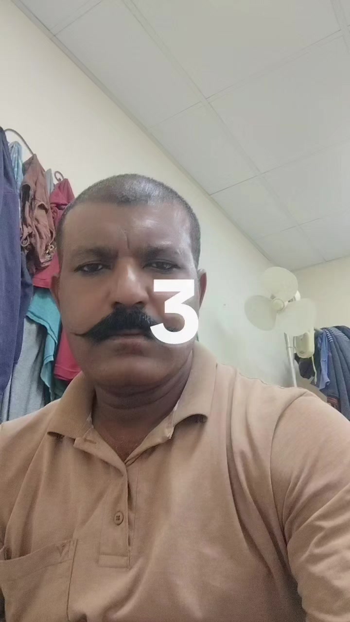 @Rakesh tanwar R.J 18