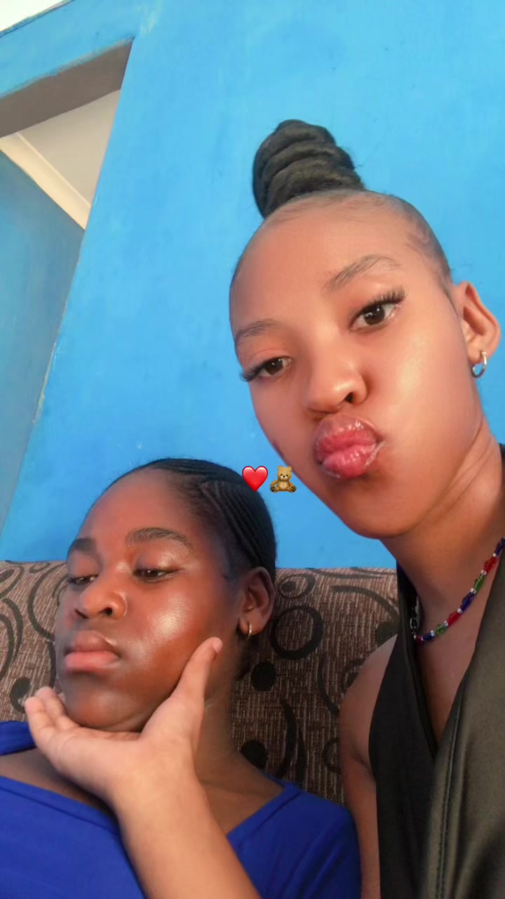 @LusandaMajobe❤️