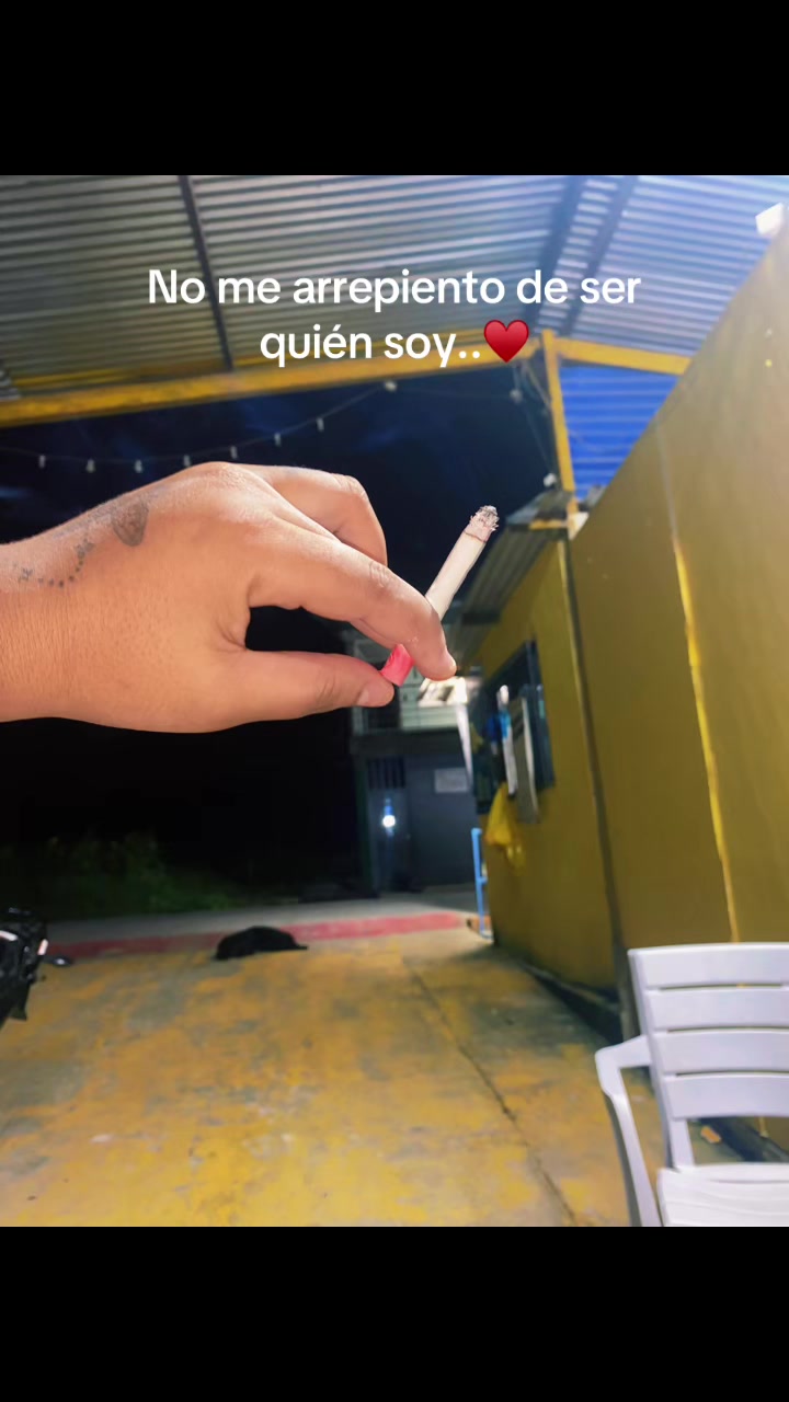 @🐷🌸