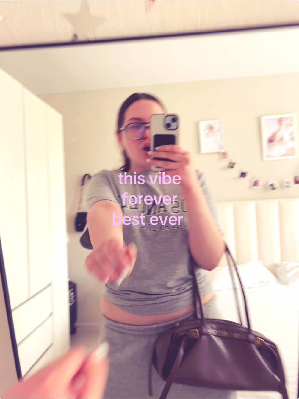 @lenacree_