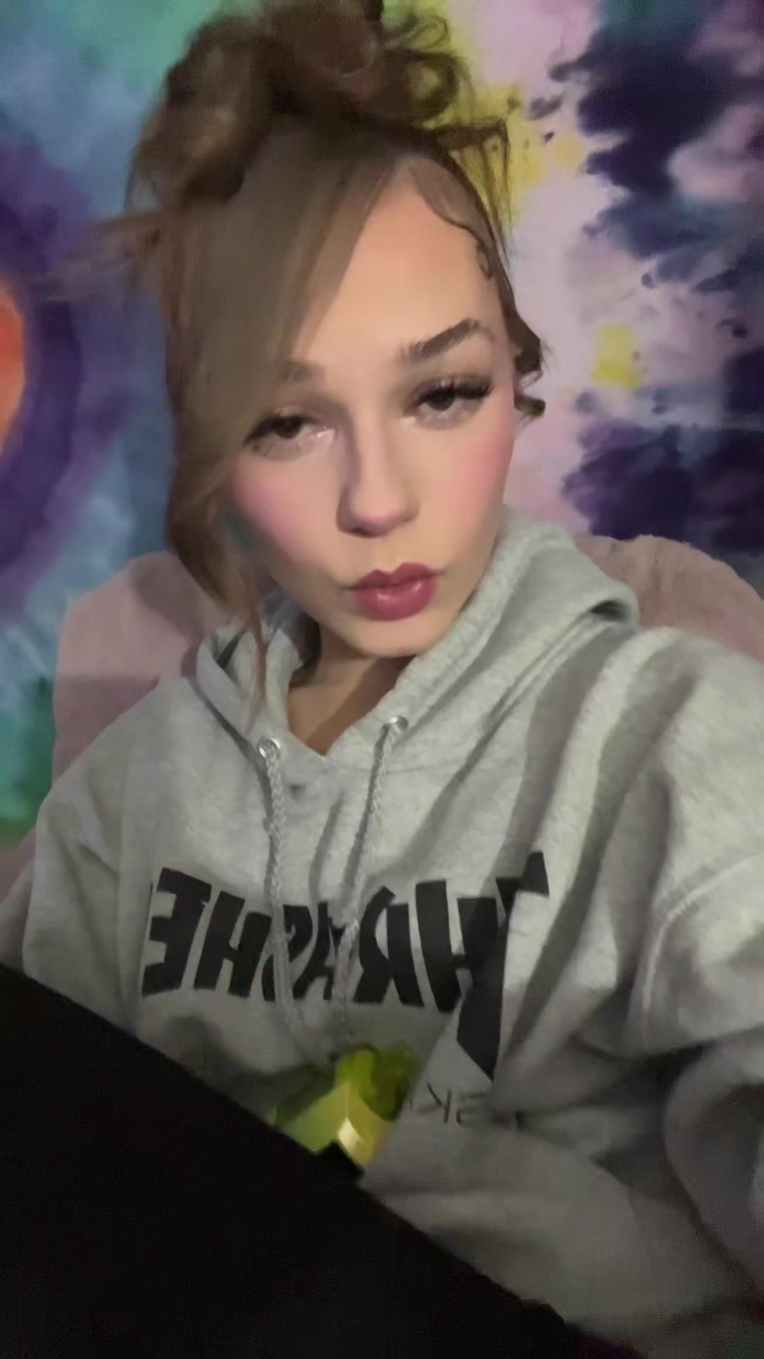 @glittertornado88