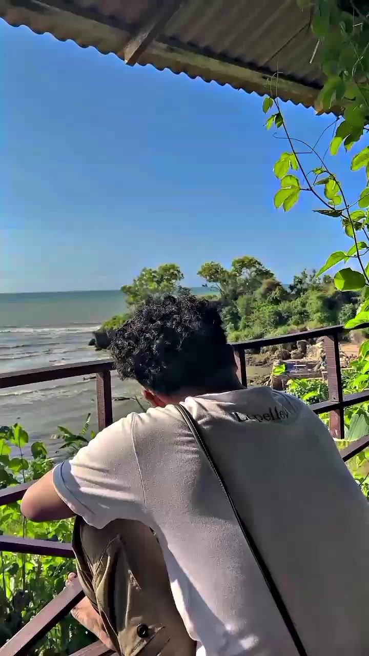 @Muhay