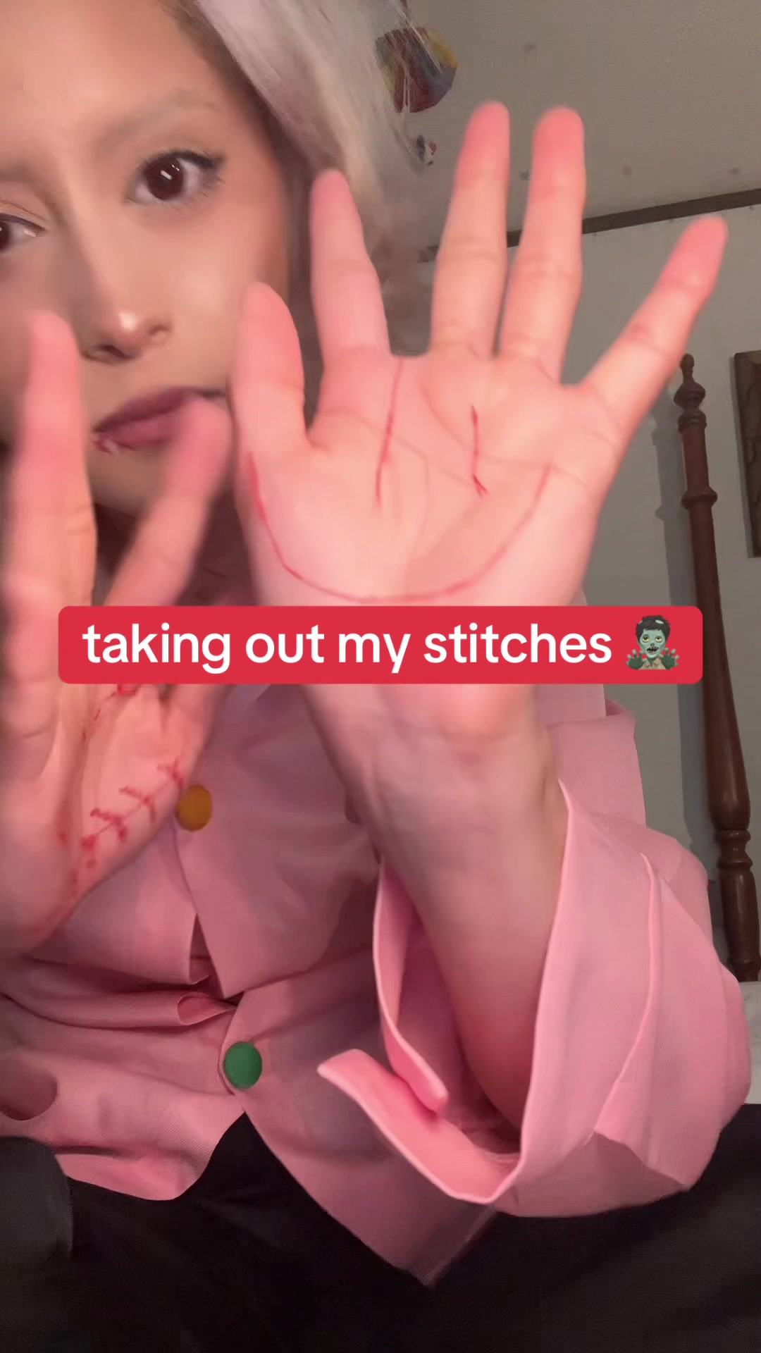 @stitches 🦒