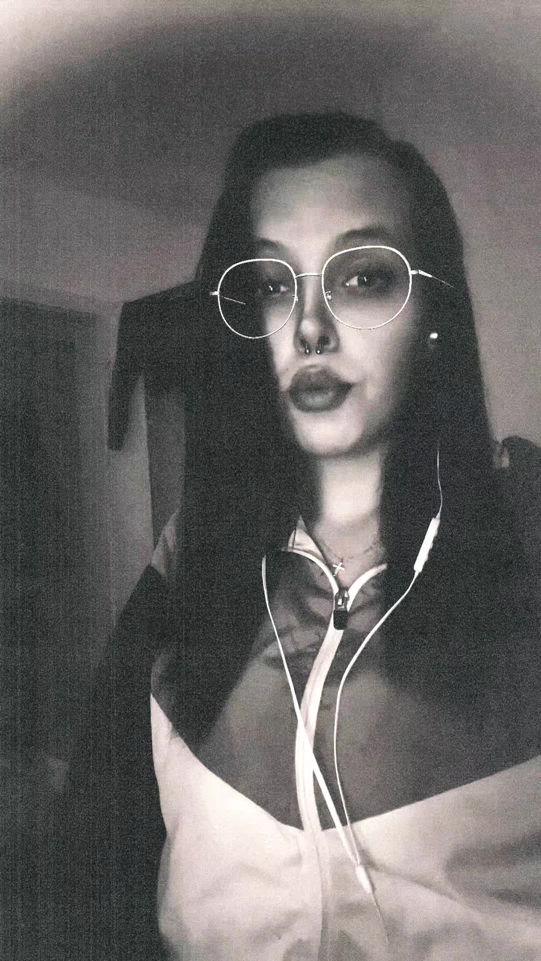 @Prinzessin_des_Chaos🥀✨️