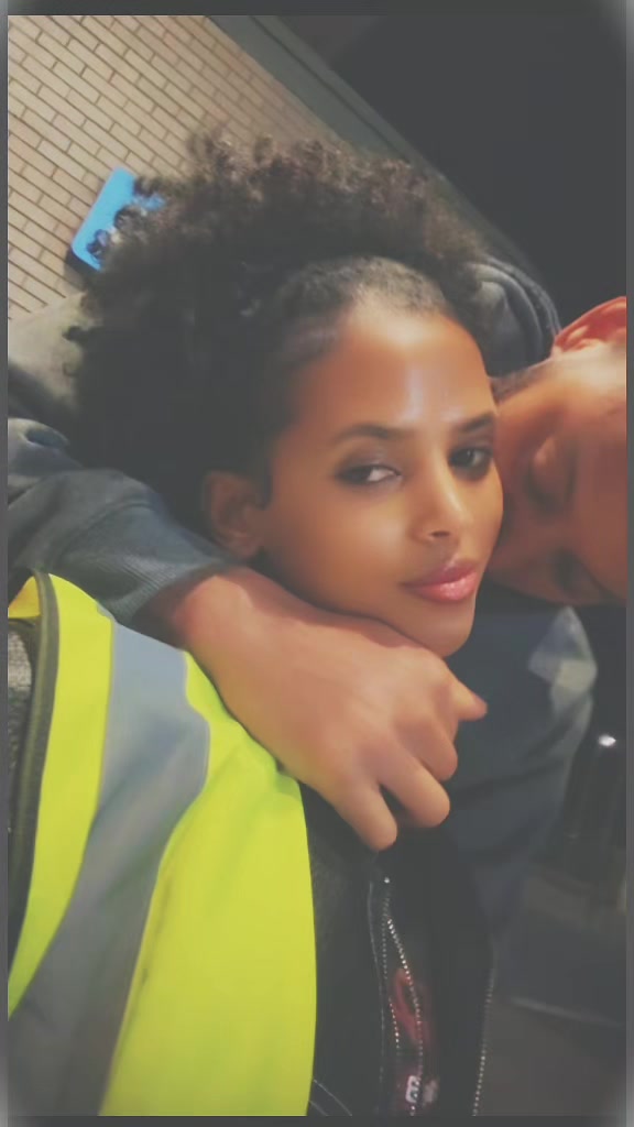 @ብዕድላ😁