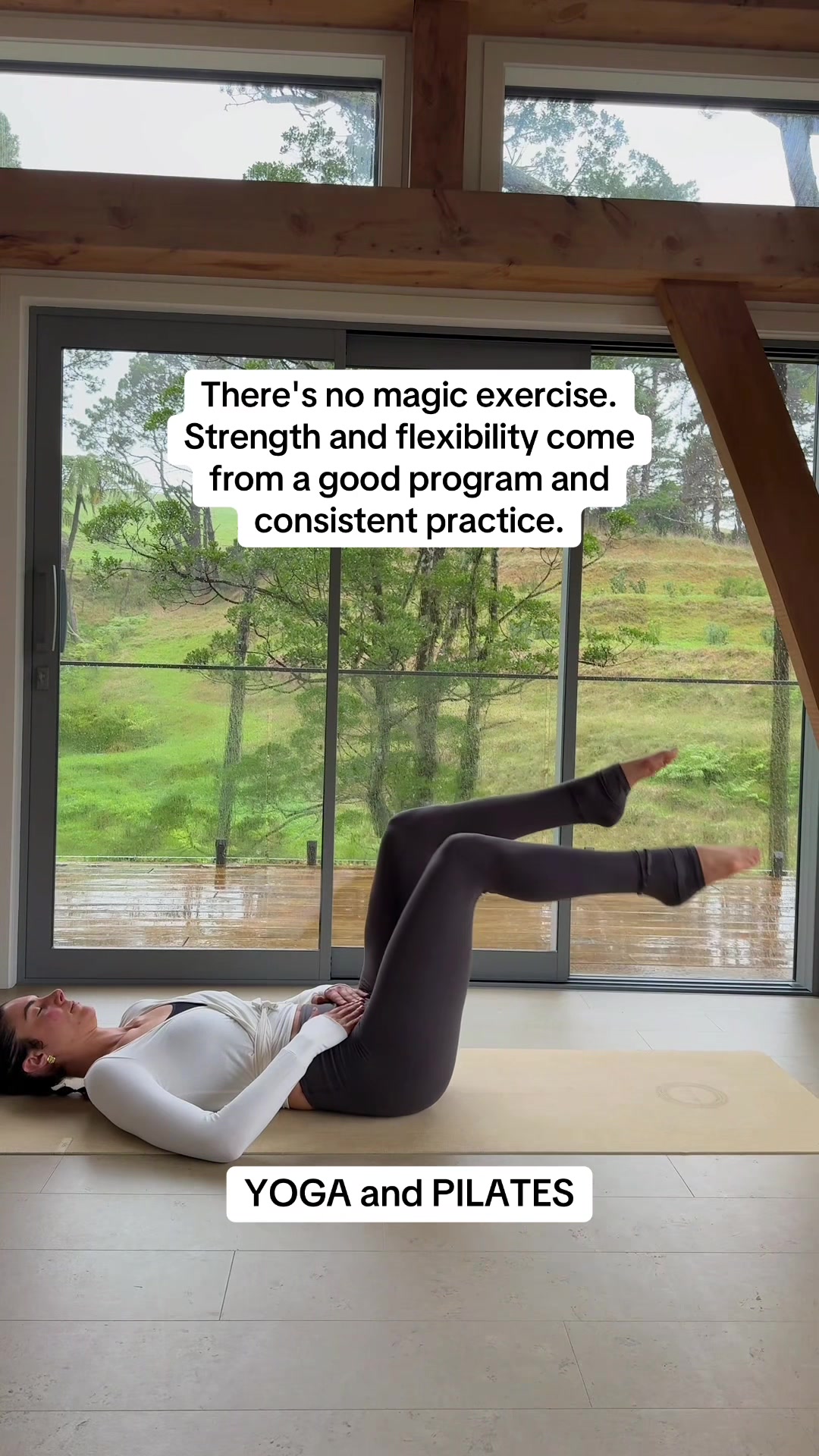 @Sara | Yoga & Pilates teacher