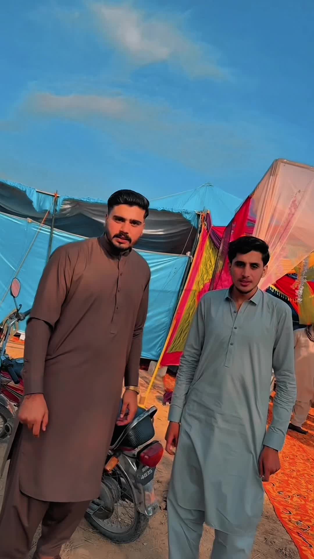 @TAYYAB&hearts;️⚡️