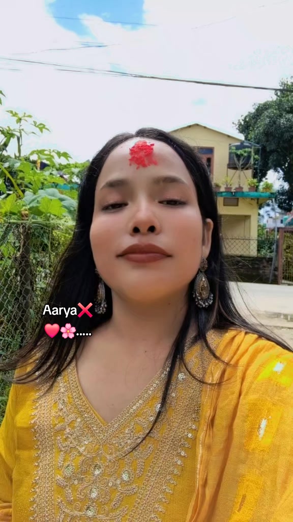 @Mira Sunar🖤🦋