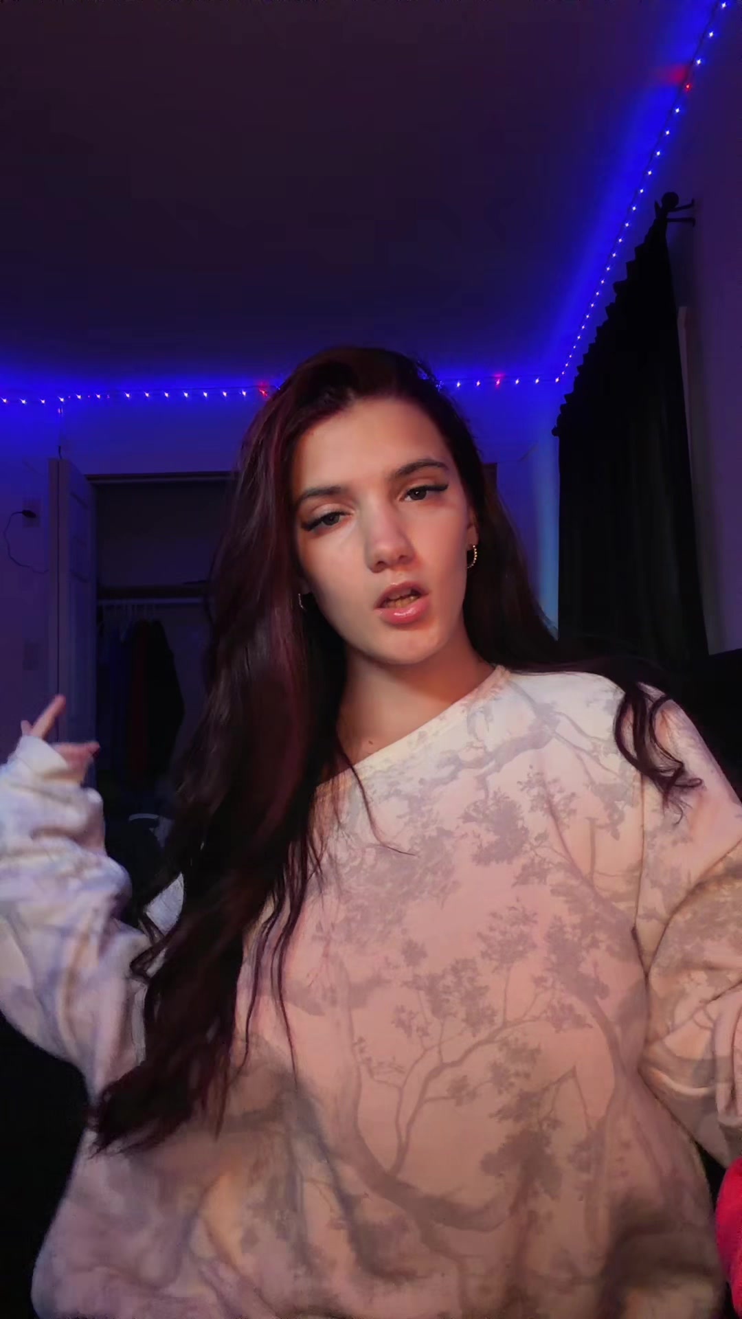 @🦇🕷️