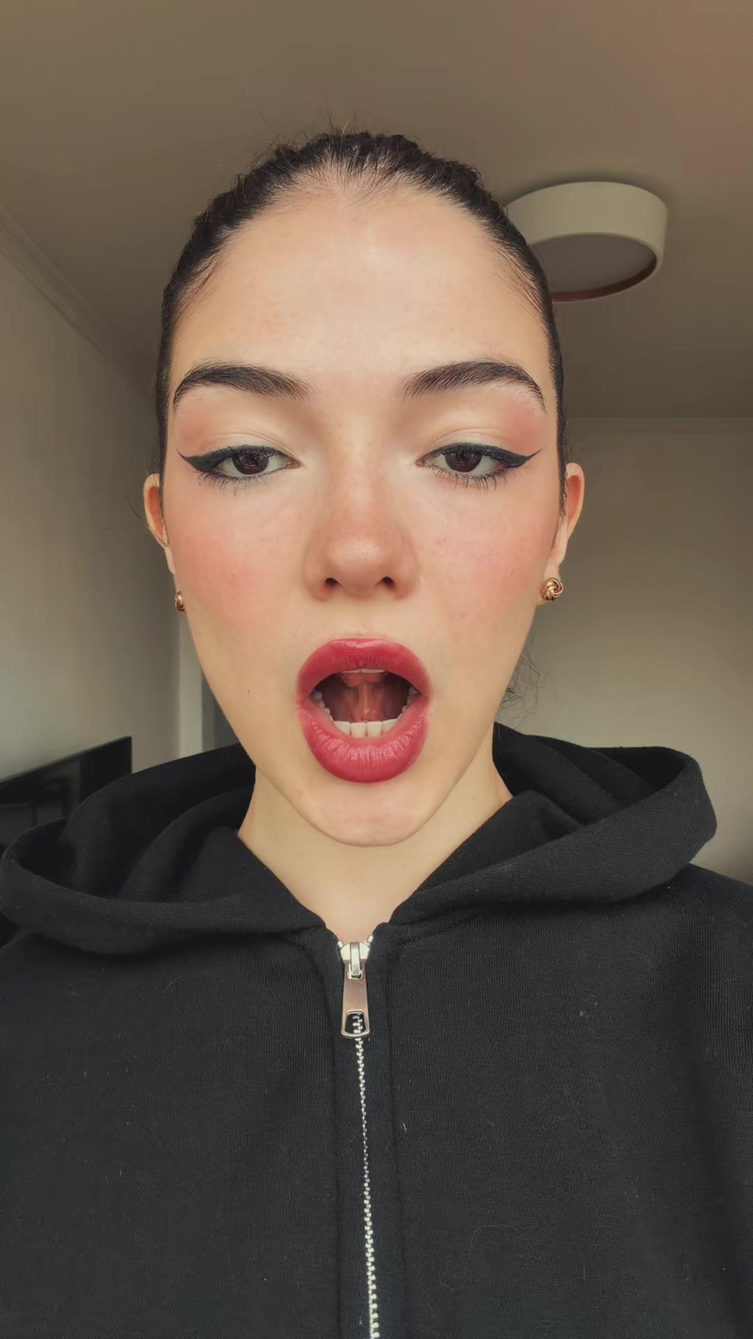 @Giana Mello