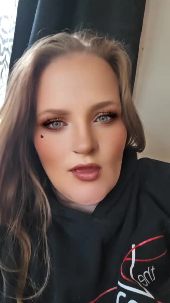 @Sarah🦇 🧛&zwj;♀️