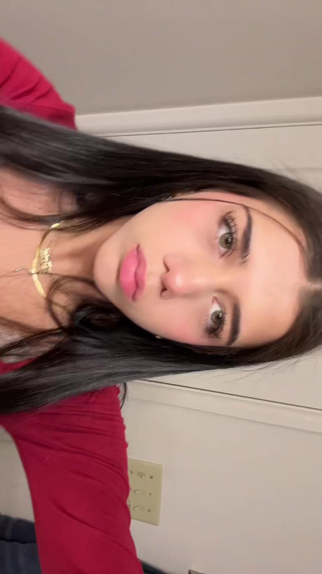 @ariskii 𖣂