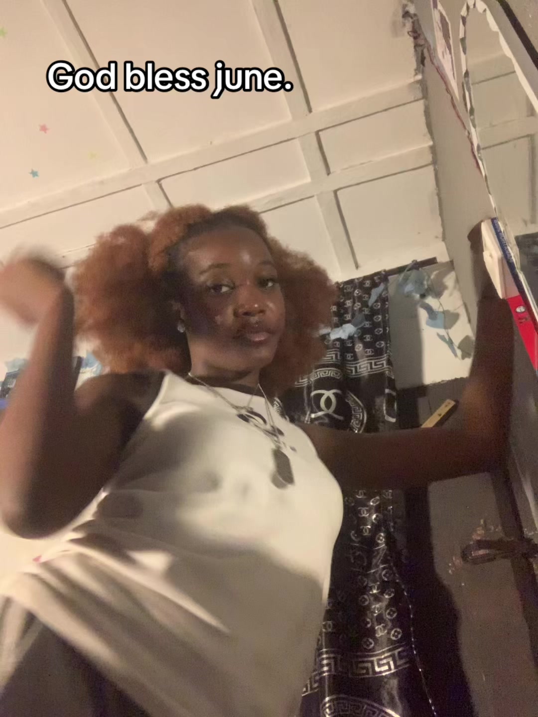 @xoxo.welovechrys