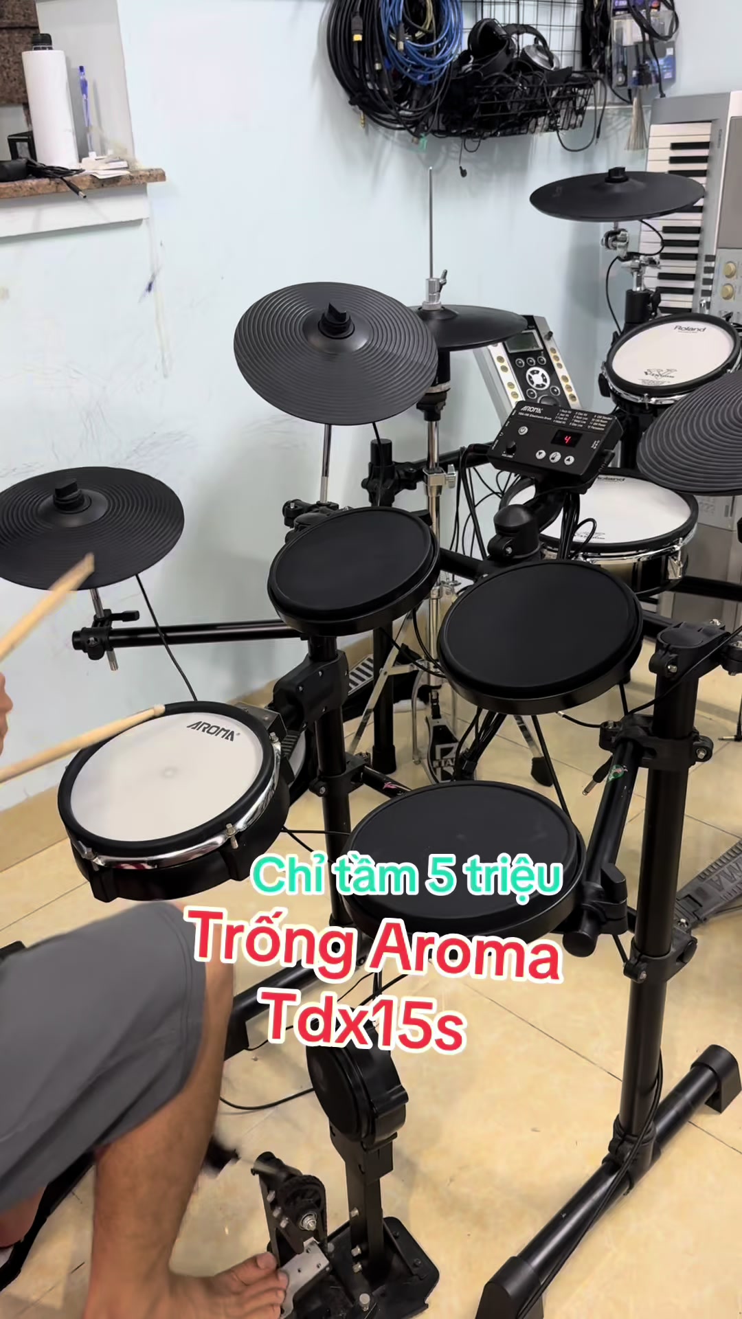 @Nhạc Cụ Son Thăng