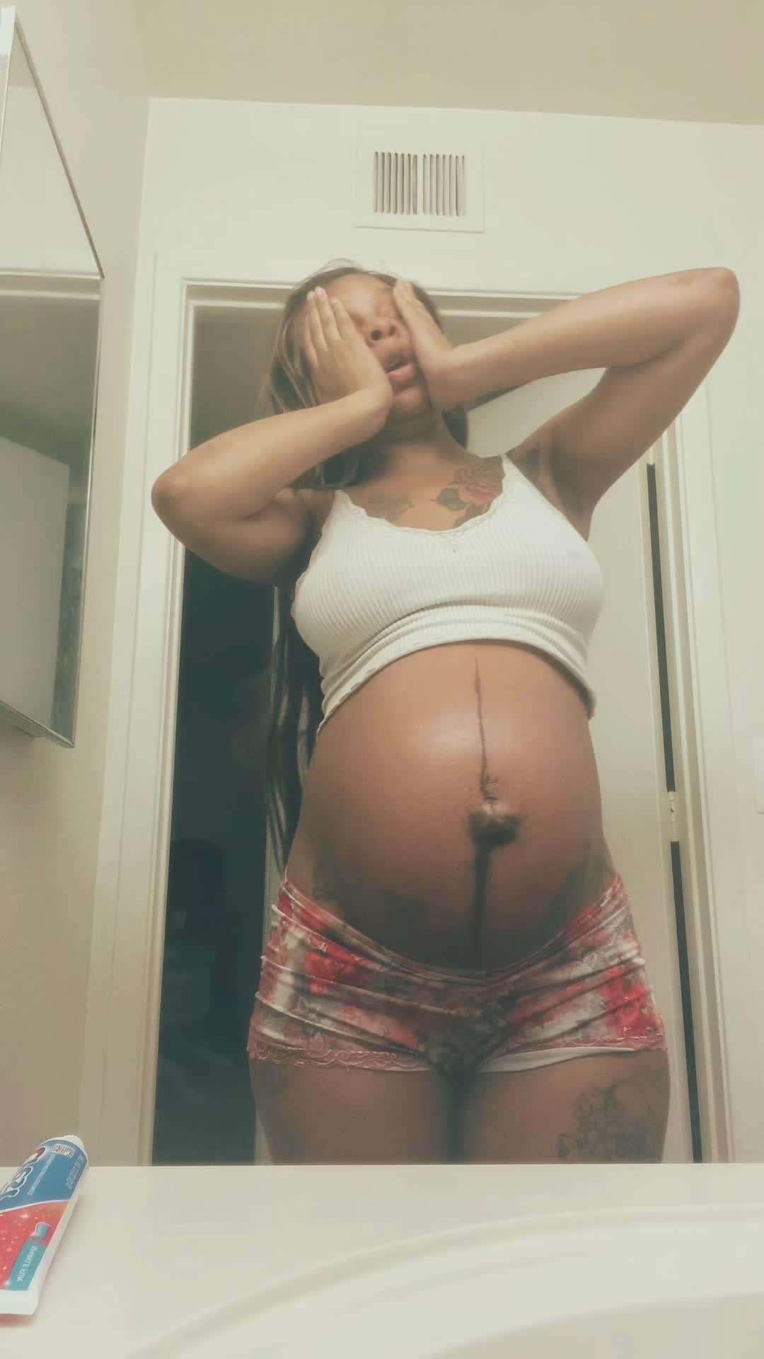 @BossLadyLola