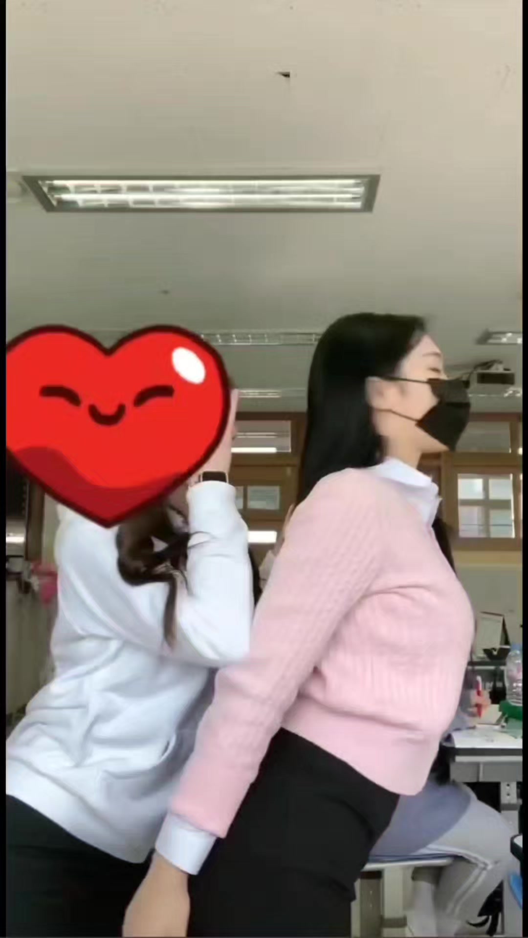 @쌔끈쌔끈